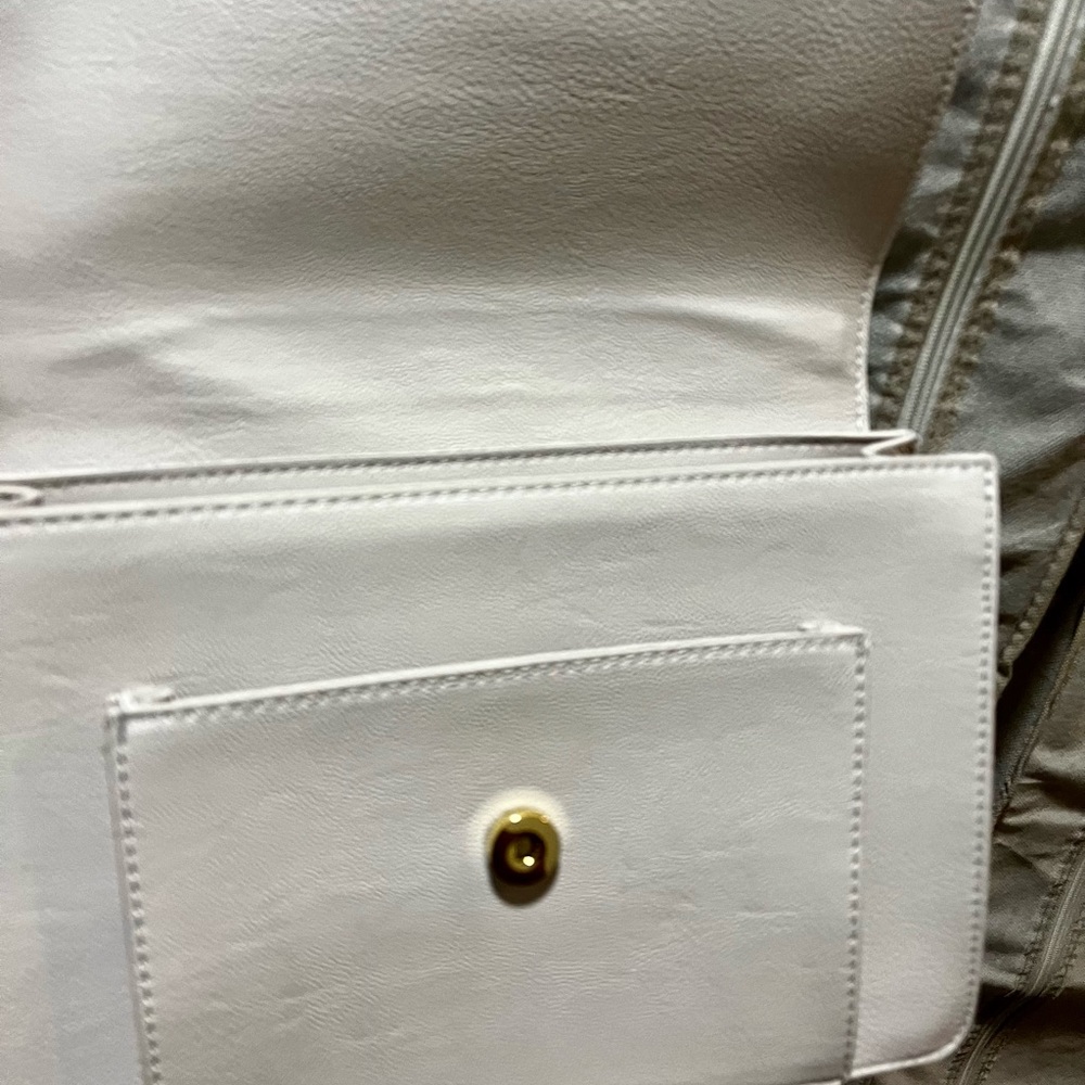 NWOT Betsey Johnson bag - Picture 6 of 16